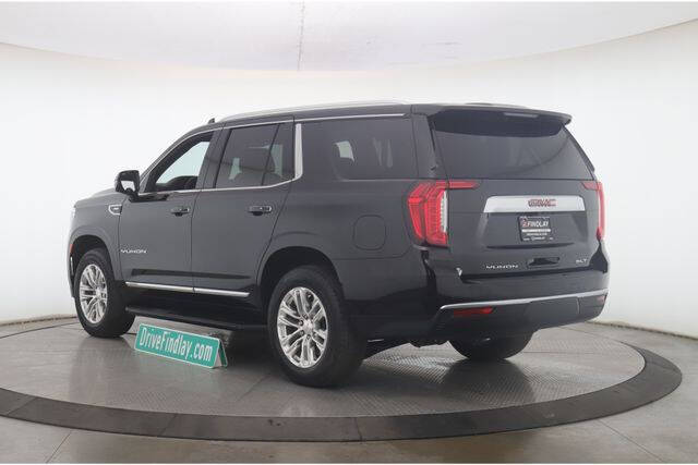 2023 GMC Yukon SLT