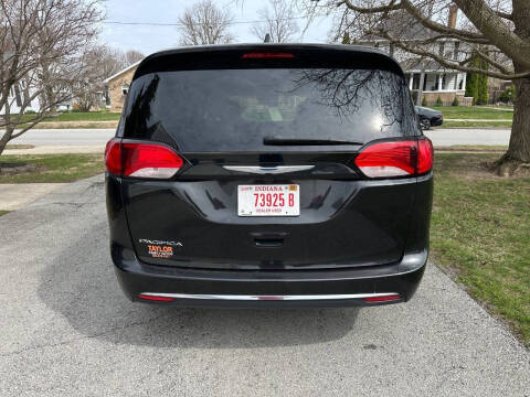 2017 Chrysler Pacifica Touring Plus