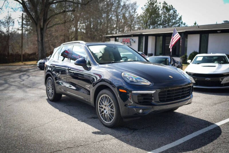 2017 Porsche Cayenne S