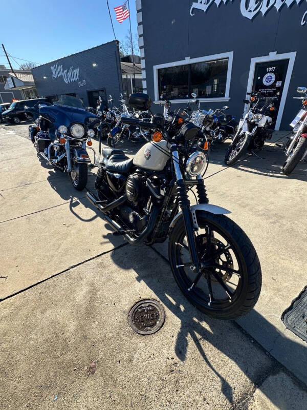 2022 Harley-Davidson XL883N IRON