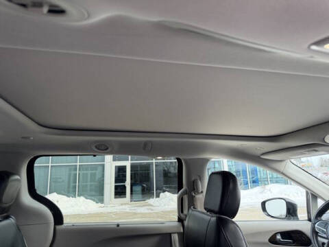 2022 Chrysler Pacifica Limited