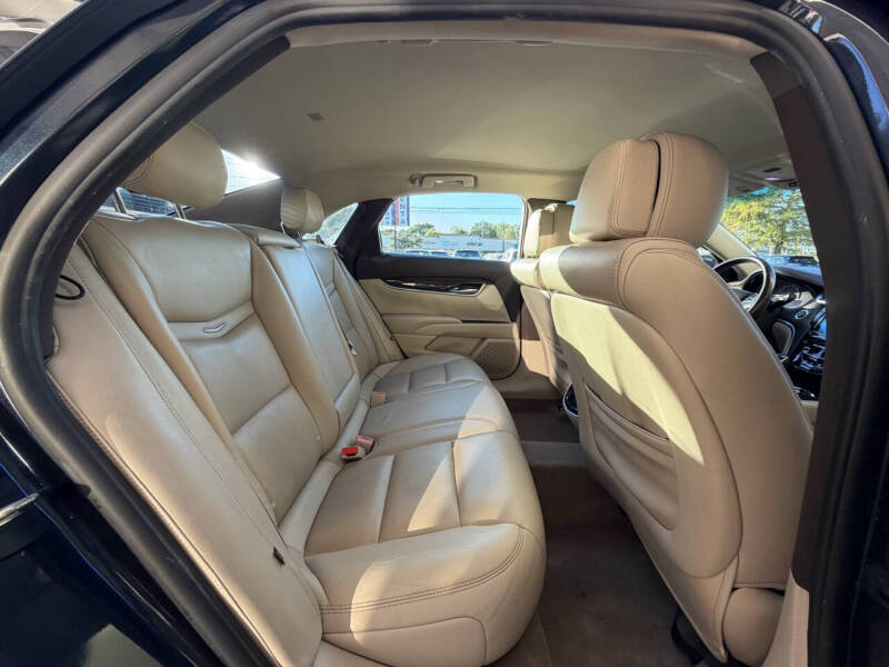 2014 Cadillac XTS Luxury Collection