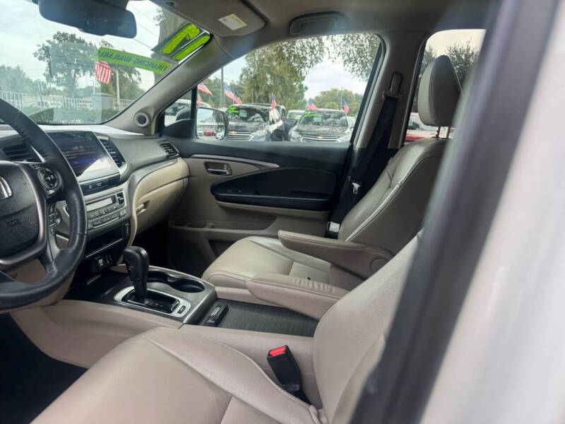 2017 Honda Pilot EX-L w/Honda Sensing