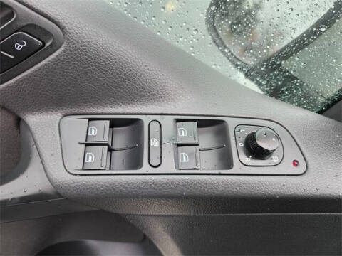 2011 Volkswagen Tiguan S