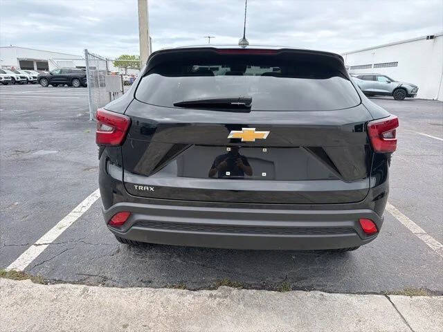 2024 Chevrolet Trax LS