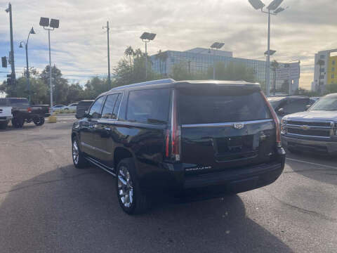 2016 Cadillac Escalade ESV Premium Collection