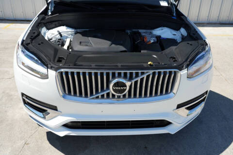 2023 Volvo XC90 Recharge T8 Ultimate Bright Theme 6P