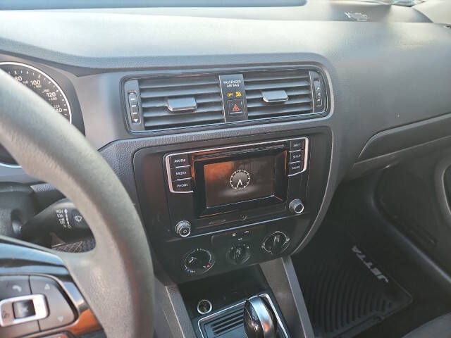 2016 Volkswagen Jetta