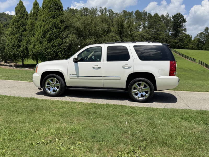 2011 GMC Yukon SLT