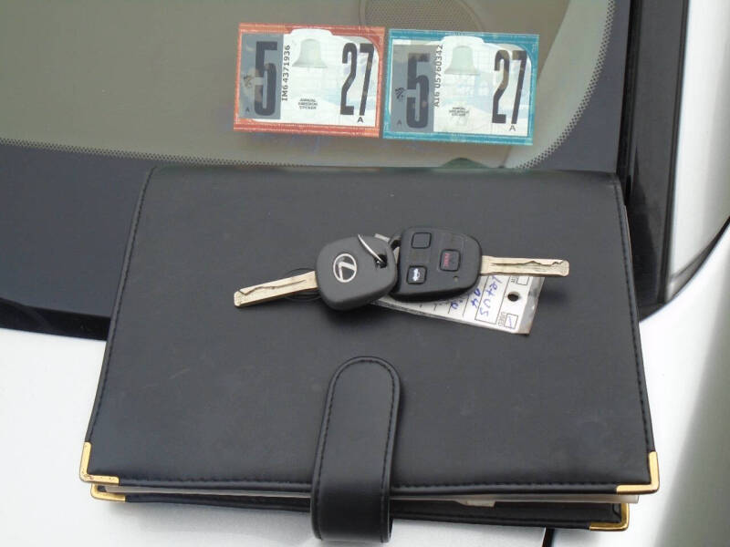 2004 Lexus LS 430
