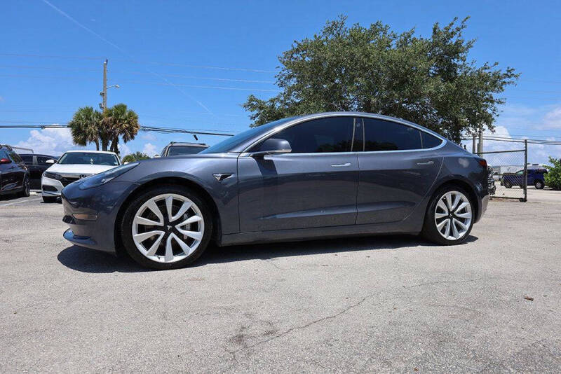 2020 Tesla Model 3 Long Range