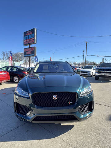 2017 Jaguar F-PACE for sale at PRISTINE AUTO SALES INC in Pontiac MI