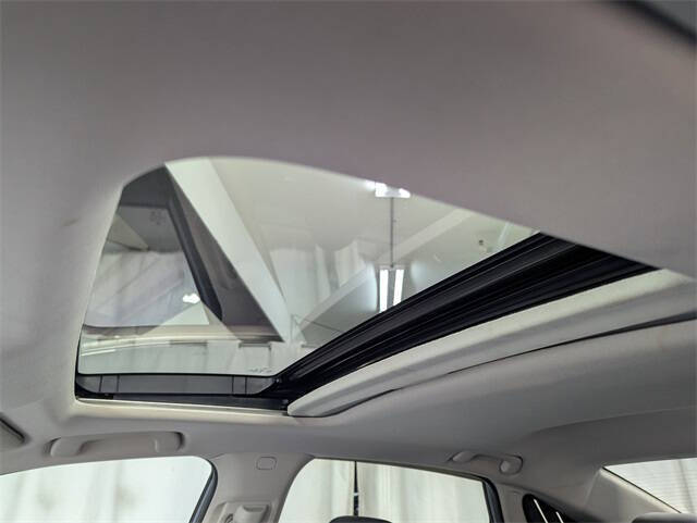 2022 Honda Civic Touring