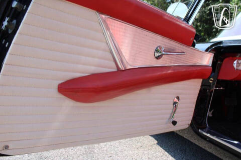 1956 Ford Thunderbird