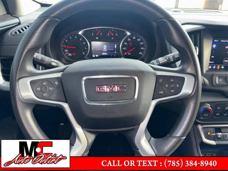 2023 GMC Terrain SLE