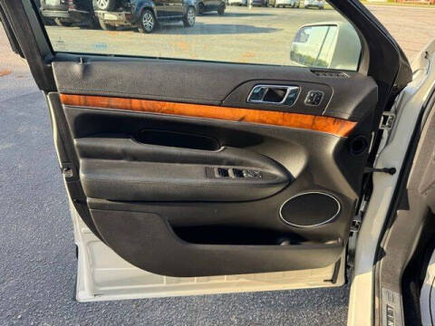 2013 Lincoln MKT