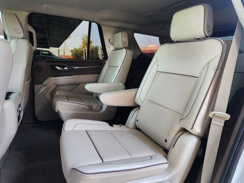 2023 GMC Yukon Denali