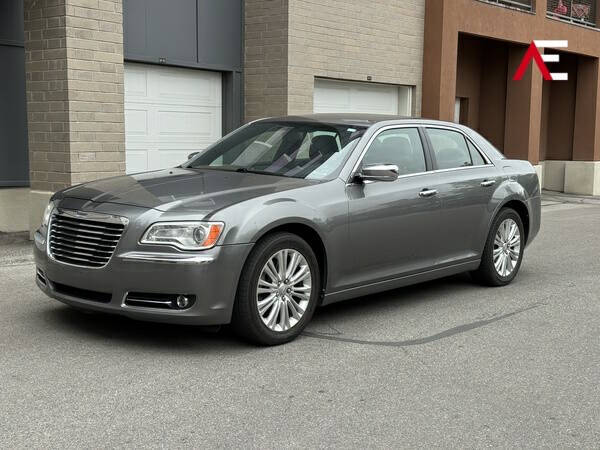 2012 Chrysler 300 Limited AWD's photo