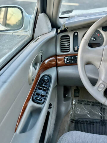 2002 Buick LeSabre Custom