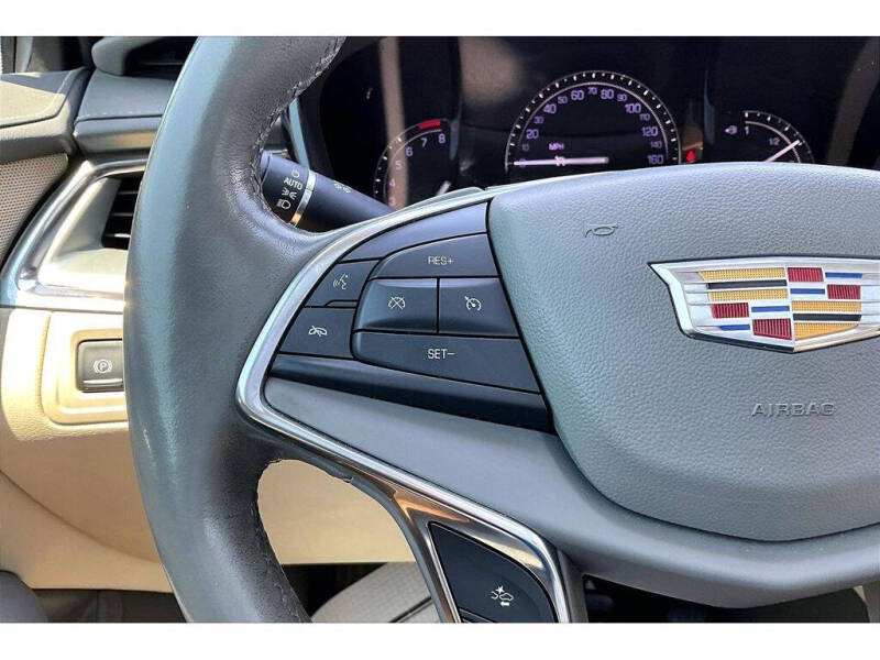 2019 Cadillac XT5 Luxury