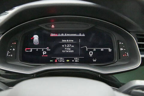 2023 Audi Q8 quattro Premium Plus 55 TFSI