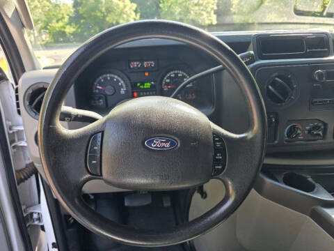2013 Ford E-Series E-150