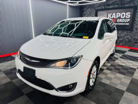 2020 Chrysler Pacifica Touring