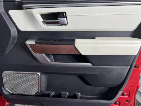 2023 Toyota Sequoia Capstone