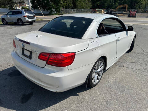 2011 BMW 3 Series 328i