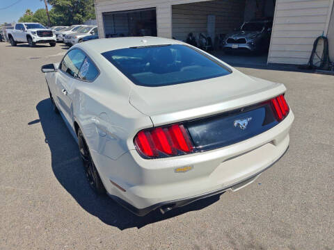 2017 Ford Mustang EcoBoost Premium