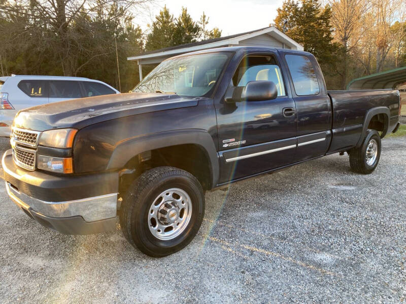 2005 Chevrolet Silverado 2500HD LS