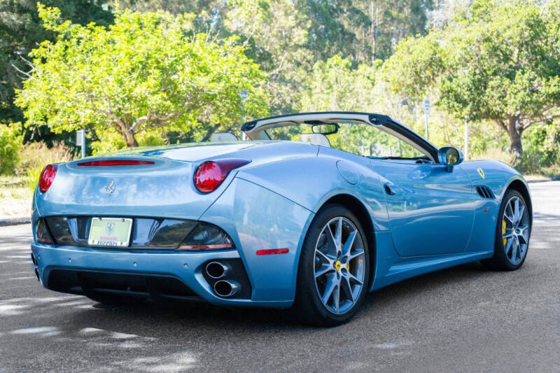 2012 Ferrari California Base