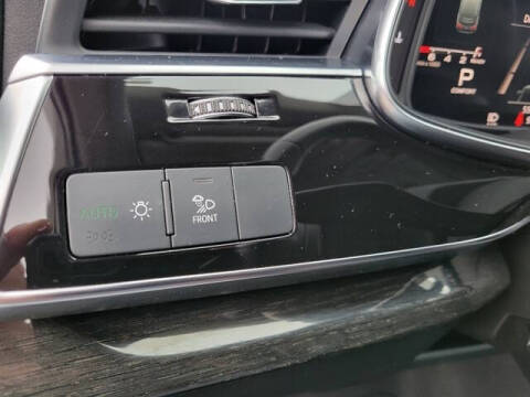 2022 Audi Q7 quattro Premium Plus 55 TFSI