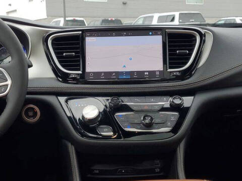 2026 Chrysler Pacifica Pinnacle