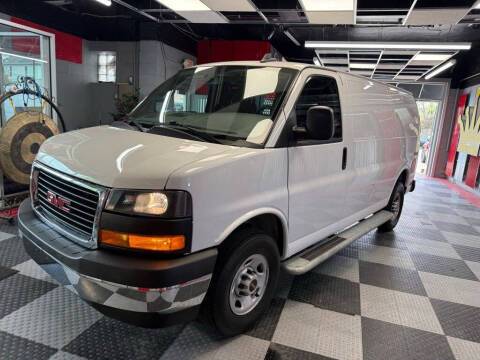 2024 GMC Savana 2500