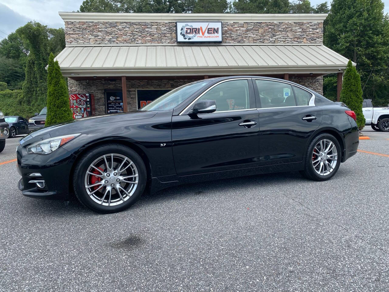 2014 INFINITI Q50 for sale at Driven Pre-Owned in Lenoir, NC