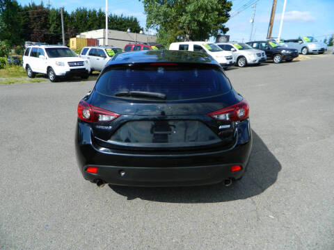 2015 Mazda MAZDA3 i Sport