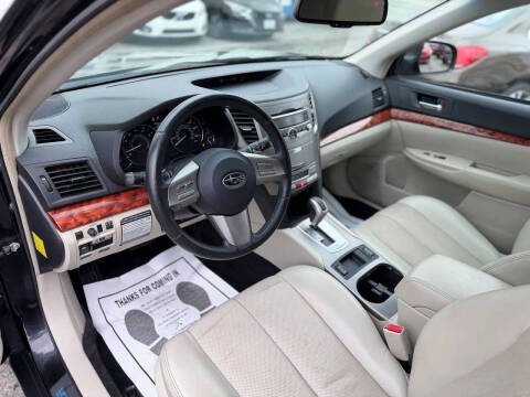 2010 Subaru Outback 2.5i Limited