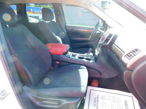 2011 Jeep Grand Cherokee Laredo