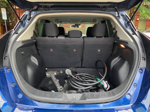 2023 Nissan LEAF S