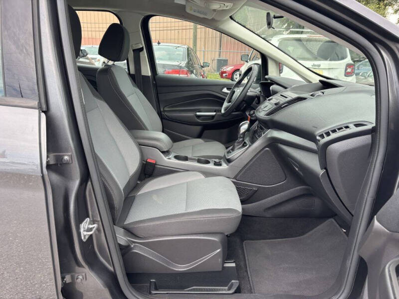 2017 Ford C-MAX Hybrid SE