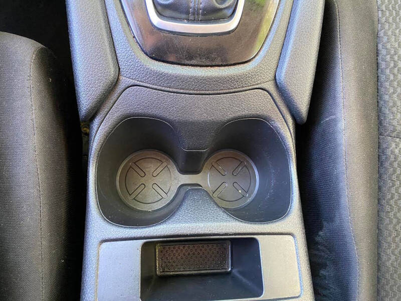 2020 Nissan Rogue Sport S