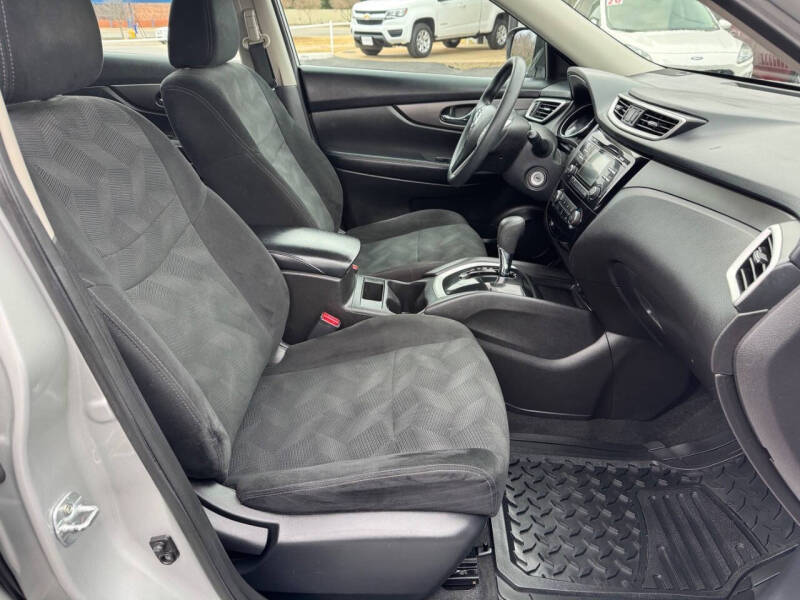 2016 Nissan Rogue S