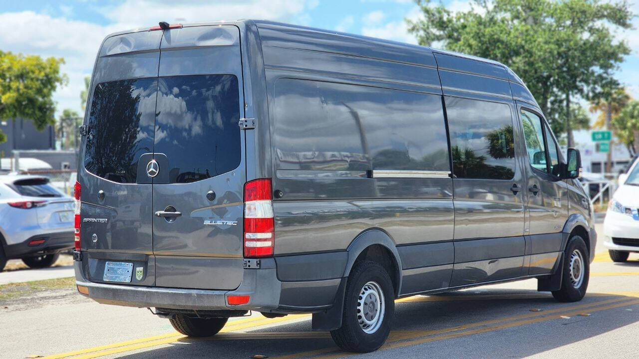 2015 Mercedes-Benz Sprinter  - $22,900