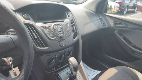 2014 Ford Focus S