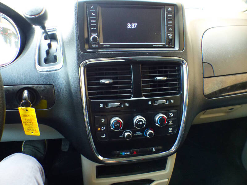 2019 Dodge Grand Caravan SE Plus