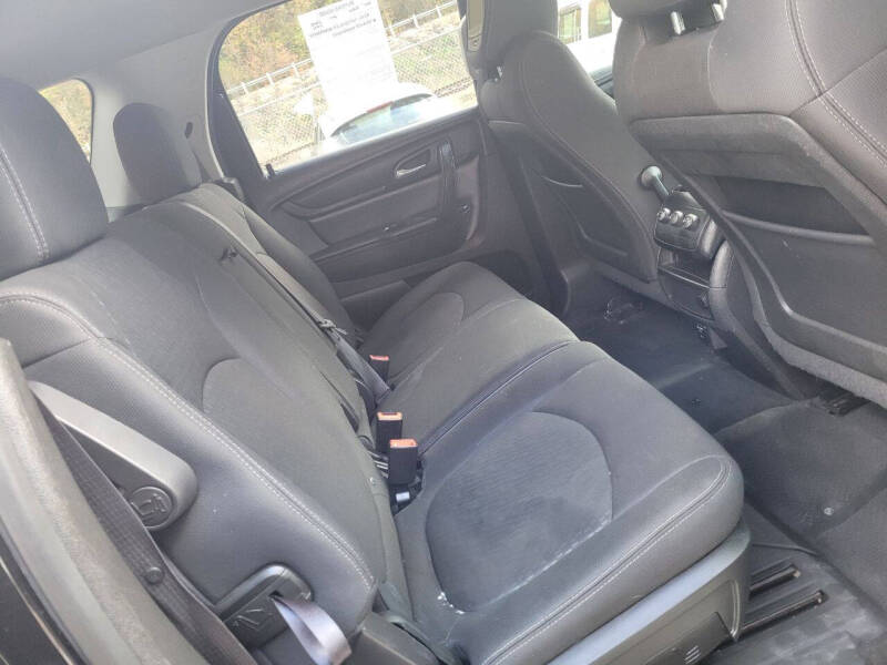 2015 GMC Acadia SLE-1