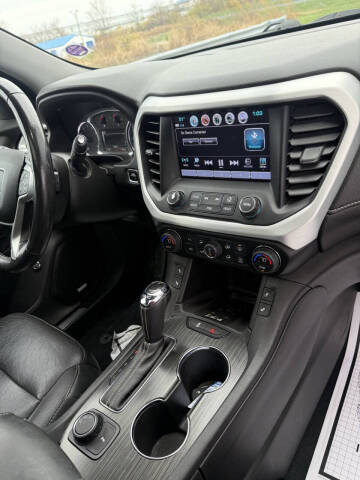 2019 GMC Acadia SLT-1