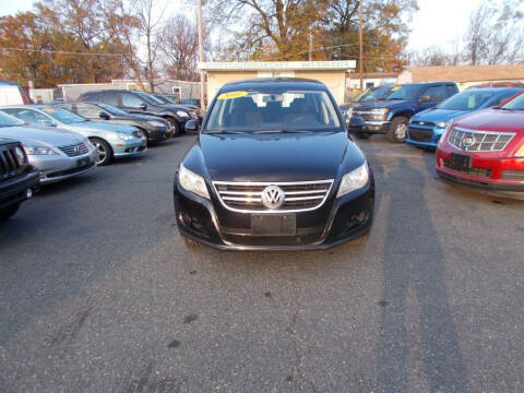 2011 Volkswagen Tiguan for sale at Scott's Auto Mart in Dundalk MD
