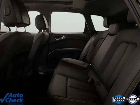 2024 Audi Q4 e-tron Premium 40